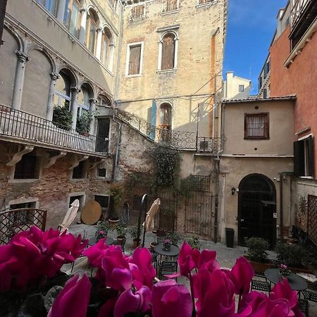 Corte Del Doge Di Rialto Venetië Buitenkant foto